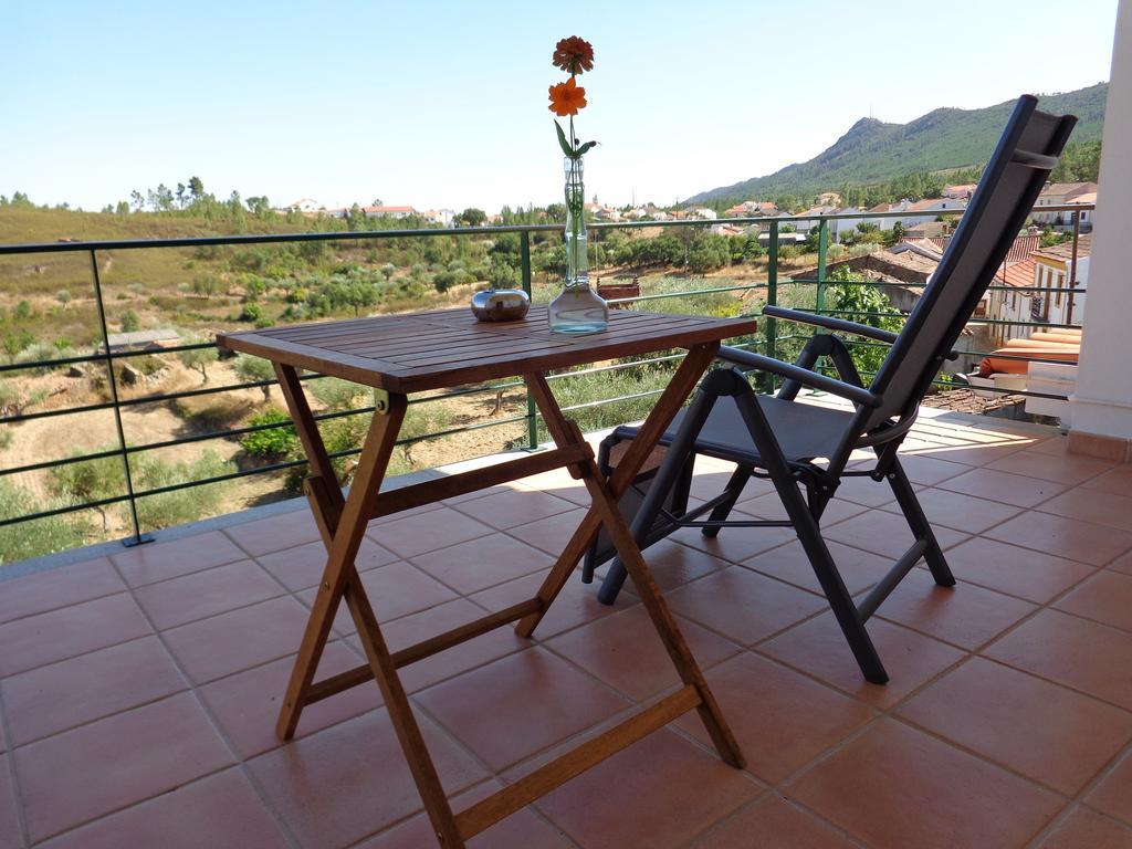 Casa Das Estevas Acomodação com café da manhã Foz do Cobrão Quarto foto